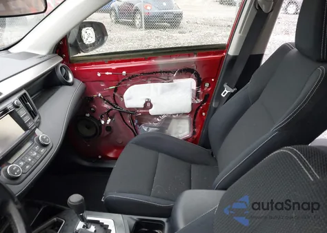 2016 Toyota Rav4 Xle from USA, damaged, VIN JTMRFREV6GJ064384